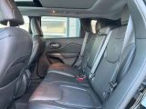 Jeep Cherokee bei Reisemobile.expert - Abbildung (3 / 10)