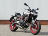 Kawasaki Z 650 bei Reisemobile.expert - Abbildung (2 / 15)