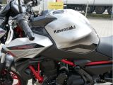 Kawasaki Z 650 bei Reisemobile.expert - Abbildung (10 / 15)