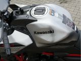 Kawasaki Z 650 bei Reisemobile.expert - Abbildung (13 / 15)