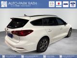 Ford Focus Turnier bei Reisemobile.expert - Abbildung (3 / 9)
