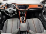 VW T-Roc bei Reisemobile.expert - Abbildung (8 / 15)