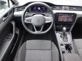 VW Passat bei Reisemobile.expert - Abbildung (6 / 15)