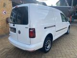 VW Caddy bei Reisemobile.expert - Abbildung (4 / 15)