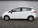 Ford B-MAX bei Reisemobile.expert - Abbildung (2 / 10) Ford B-MAX bei Reisemobile.expert - Abbildung (2 / 10)