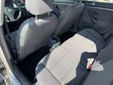 VW Golf V bei Reisemobile.expert - Abbildung (6 / 8)