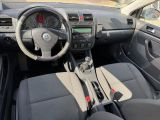 VW Golf V bei Reisemobile.expert - Abbildung (7 / 8)