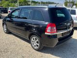 Opel Zafira bei Reisemobile.expert - Abbildung (6 / 9)