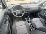 VW Golf bei Reisemobile.expert - Abbildung (6 / 7)