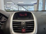 Peugeot 206 bei Reisemobile.expert - Abbildung (12 / 15)