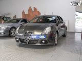 Alfa Romeo Giulietta bei Reisemobile.expert - Abbildung (2 / 15) Alfa Romeo Giulietta bei Reisemobile.expert - Abbildung (2 / 15)