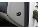 VW T5 Transporter bei Reisemobile.expert - Abbildung (13 / 15)