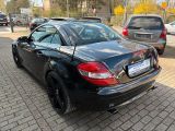 Mercedes-Benz SLK-Klasse bei Reisemobile.expert - Abbildung (3 / 13)