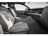 VW Touareg bei Reisemobile.expert - Abbildung (7 / 15)