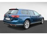 VW Passat bei Reisemobile.expert - Abbildung (3 / 15)