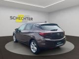 Opel Astra bei Reisemobile.expert - Abbildung (3 / 15)