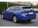 Skoda Octavia bei Reisemobile.expert - Abbildung (3 / 15)