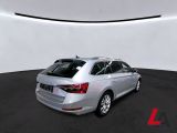 Skoda Superb bei Reisemobile.expert - Abbildung (4 / 14)