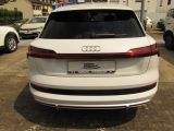 Audi e-tron bei Reisemobile.expert - Abbildung (6 / 15)