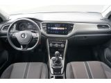 VW T-Roc bei Reisemobile.expert - Abbildung (13 / 15)