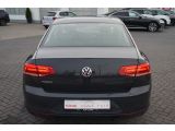 VW Passat bei Reisemobile.expert - Abbildung (7 / 15)