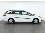 Opel Astra bei Reisemobile.expert - Abbildung (6 / 15)