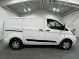 Ford CUSTOM 280 2.0 TDCI bei Reisemobile.expert - Abbildung (6 / 15)