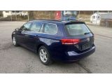 VW Passat bei Reisemobile.expert - Abbildung (2 / 14)