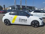 Opel Corsa bei Reisemobile.expert - Abbildung (2 / 9)