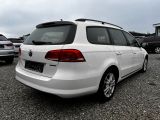 VW Passat bei Reisemobile.expert - Abbildung (4 / 15)