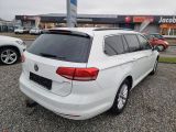 VW Passat bei Reisemobile.expert - Abbildung (4 / 15)