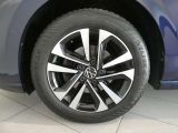 VW Golf bei Reisemobile.expert - Abbildung (6 / 15)