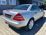 Mercedes-Benz SLK-Klasse bei Reisemobile.expert - Abbildung (4 / 15)