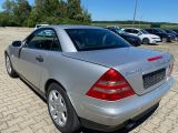 Mercedes-Benz SLK-Klasse bei Reisemobile.expert - Abbildung (5 / 15)