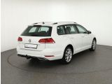VW Golf bei Reisemobile.expert - Abbildung (5 / 15)