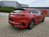 Kia Pro Ceed bei Reisemobile.expert - Abbildung (3 / 8)