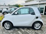 Smart smart fortwo bei Reisemobile.expert - Abbildung (3 / 15)