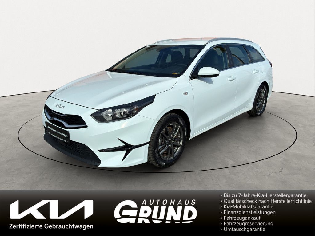Kia Ceed bei Reisemobile.expert - Hauptabbildung Kia Ceed bei Reisemobile.expert - Hauptabbildung