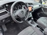VW Touran bei Reisemobile.expert - Abbildung (14 / 15)