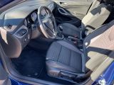 Opel Astra bei Reisemobile.expert - Abbildung (8 / 14)