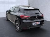 Renault Clio bei Reisemobile.expert - Abbildung (3 / 15) Renault Clio bei Reisemobile.expert - Abbildung (3 / 15)