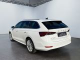 Skoda Octavia bei Reisemobile.expert - Abbildung (4 / 15)