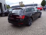 Skoda Superb bei Reisemobile.expert - Abbildung (9 / 15)