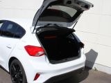 Ford Focus bei Reisemobile.expert - Abbildung (9 / 15)