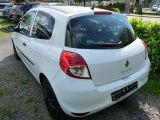 Renault Clio bei Reisemobile.expert - Abbildung (11 / 12)