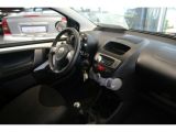 Toyota Aygo bei Reisemobile.expert - Abbildung (7 / 11)