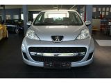 Peugeot 107 bei Reisemobile.expert - Abbildung (2 / 10)