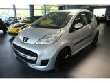 Peugeot 107 bei Reisemobile.expert - Abbildung (3 / 10)