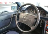 Mercedes-Benz 230 bei Reisemobile.expert - Abbildung (12 / 13)