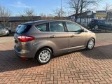 Ford C-MAX bei Reisemobile.expert - Abbildung (4 / 15)